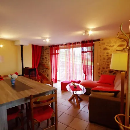 4 Avec Jardin, Animaux Acceptes, Terrasse Et Abri Voiture - Fr-1-496-17 Holiday home *