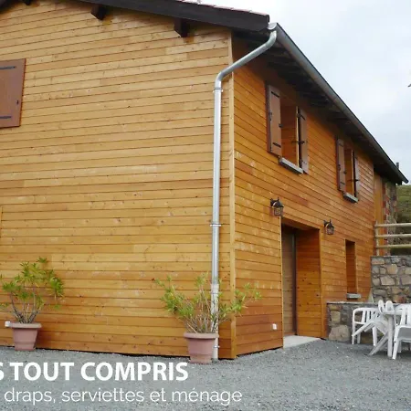 4 Avec Jardin, Animaux Acceptes, Terrasse Et Abri Voiture - Fr-1-496-17 * Violay