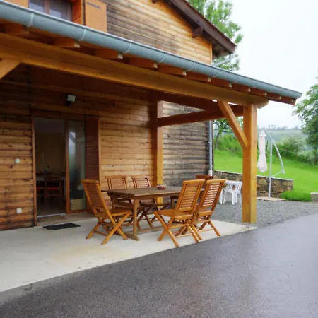 4 Avec Jardin, Animaux Acceptes, Terrasse Et Abri Voiture - Fr-1-496-17